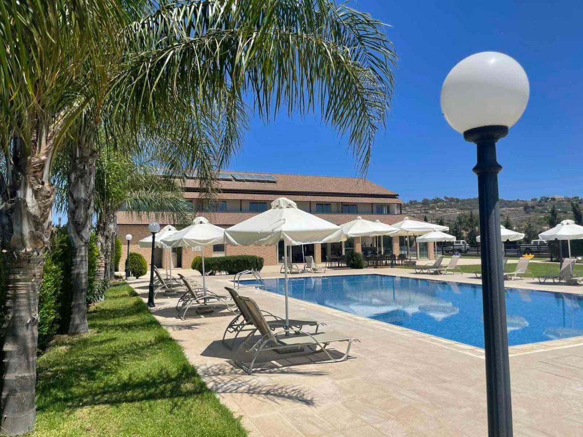Protaras Tennis And Country Club Ngoại thất bức ảnh